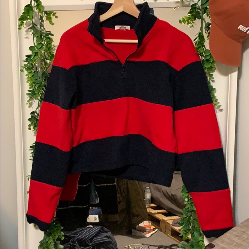 Garage quarter zip